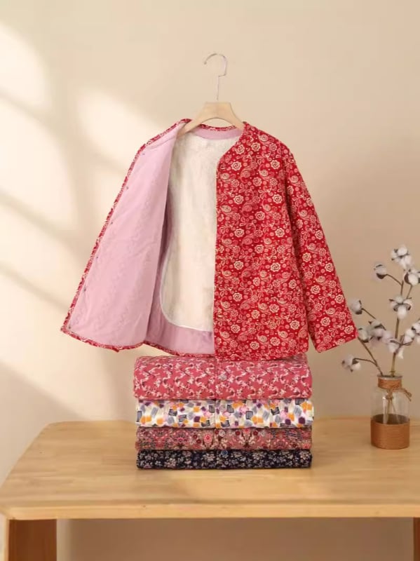 Palton din blană de iepure cu umplutură din bumbac pentru femei în vârstă, mâneci lungi, decolteu în V, închidere cu un nasture, lungime 50–65 cm