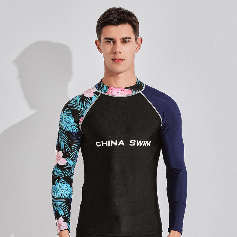 Costum de baie pentru bărbați cu mâneci lungi, uscare rapidă și protecție UV, set din două piese, material poliester-elastan (80–90% elastan), căptușeală poliester-elastan, 400 g