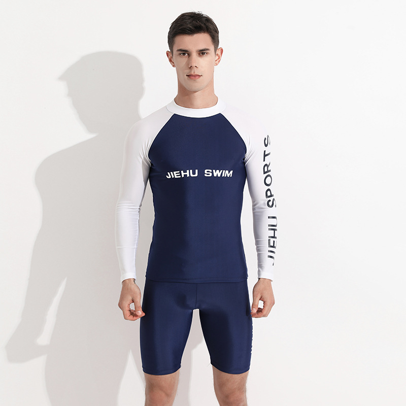 Costum de baie pentru bărbați cu mâneci lungi, uscare rapidă și protecție UV, set din două piese, material poliester-elastan (80–90% elastan), căptușeală poliester-elastan, 400 g