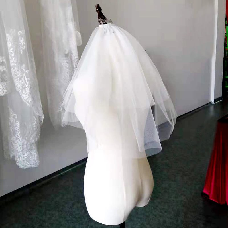 Νυφικός πέπλος, διπλού στρώματος απαλό διχτυωτό ύφος, πολυεστερικό νήμα, ατομική συσκευασία, δυνατότητα προσαρμογής