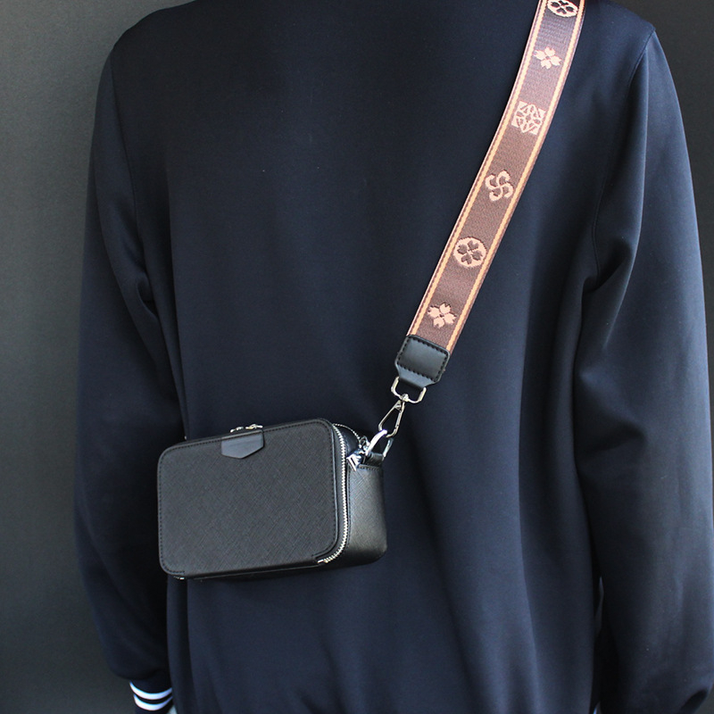 Muška crossbody torbica – ulični stil, mikrofiber koža, lagana, strukturirana