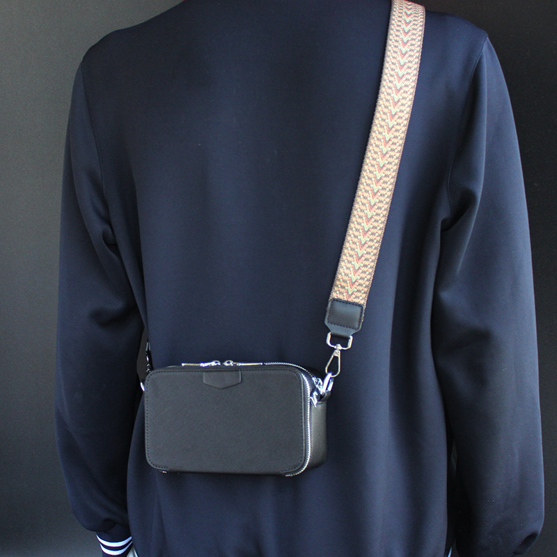 Muška crossbody torbica – ulični stil, mikrofiber koža, lagana, strukturirana