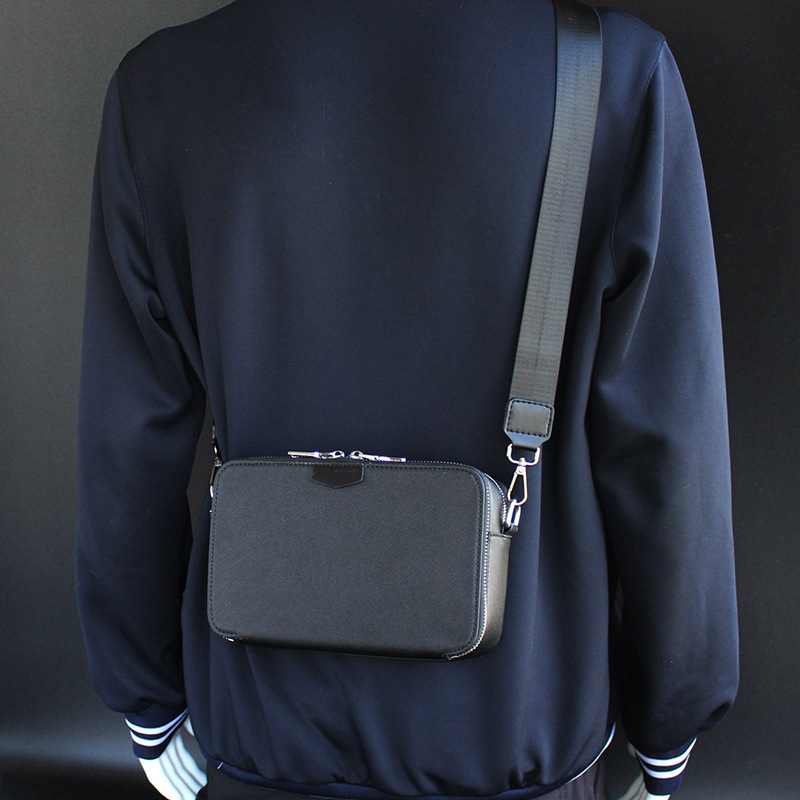 Muška crossbody torbica – ulični stil, mikrofiber koža, lagana, strukturirana