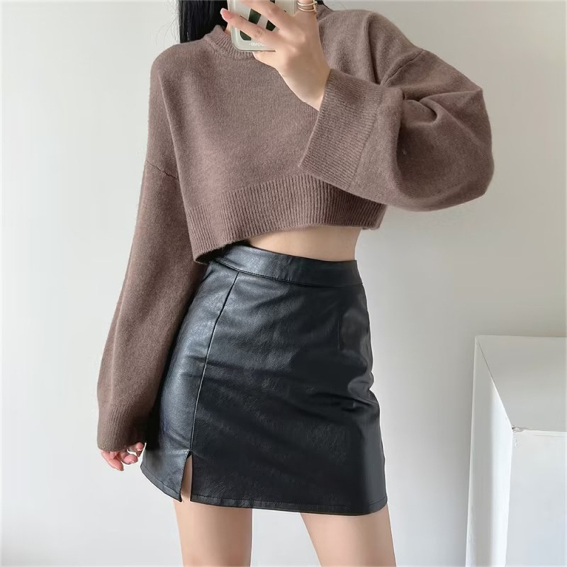 Πλεκτό πουλόβερ από μείγμα κασμίρ με πολυεστέρα και νάιλον, με στρογγυλό λαιμό, μακριές μανίκια, χαλαρή γραμμή, λεπτομέρεια κολλάζ ραφές