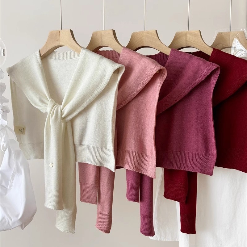 Šal za žene s dekorativnim lažnim ovratnikom, kvadratnog stila (Materijal: vuna; Pletenje: jednostavno tkanje; Uzorak: monokromatski; Obrada: tie-dye; Prilagodba: dostupna)