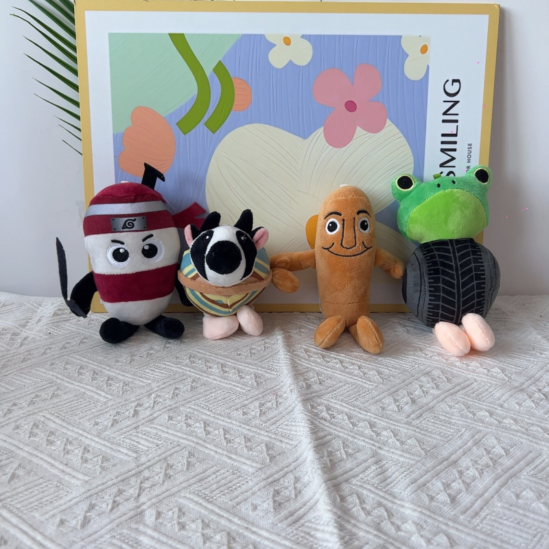 Jingjin плюшена подвесна кукла — полиестерно влакно, пълнеж ПП памук, супер мека къса плюш, мрежеста торбичка за опаковка, за възраст 7–14 години.