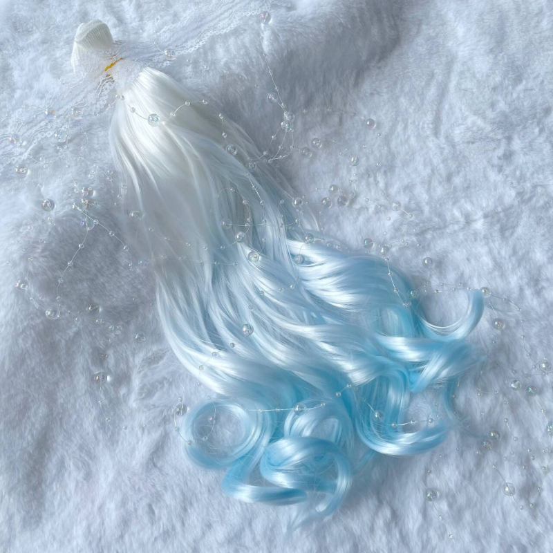 BJD baba paróka, hőálló szintetikus rostokból, hosszú frufru, koreai stílus, szabad részű paróka