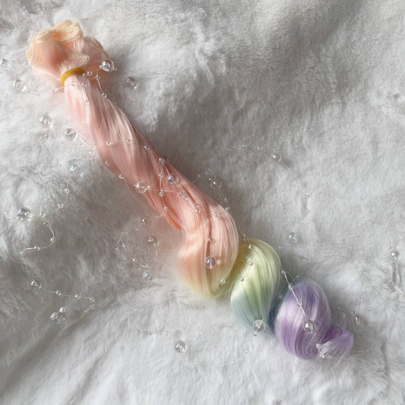 BJD baba paróka, hőálló szintetikus rostokból, hosszú frufru, koreai stílus, szabad részű paróka