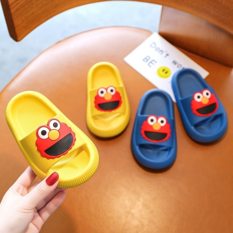 Детски летни PVC пантофи с мрежеста горна част и карикатурен дизайн, антихлъзгаща мека подметка