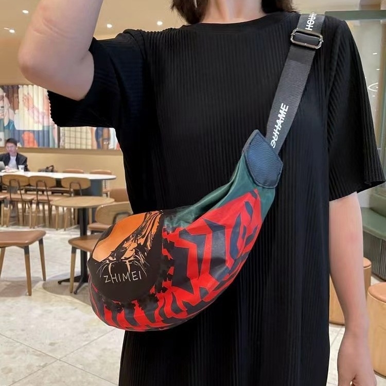 Torba preko ramena u ulicnom stilu, Oxford platno, mala okrugla torba, zatvarač, poliester podstava, svakodnevna upotreba