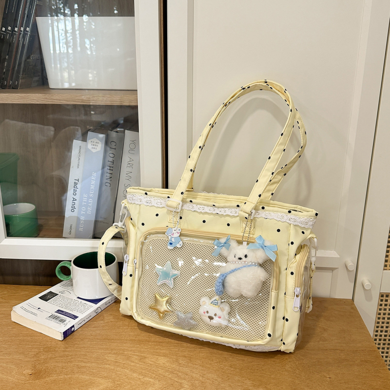 Crossbody torba s gradskim minimalističkim stilom, najlon materijal, horizontalni kvadratni oblik, zatvaranje zipom, laminirano unutarnje, poliester podstava