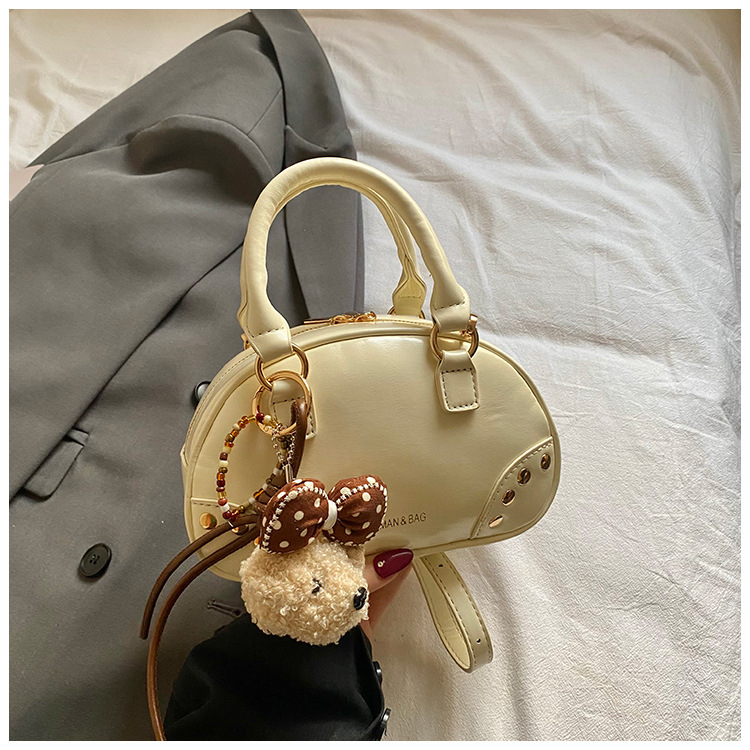 Női PU crossbody táska, városi minimalist stílus, horizontális négyszögletes forma, cipzáras zárás, poliészter bélés, 2026 tavasz szezon