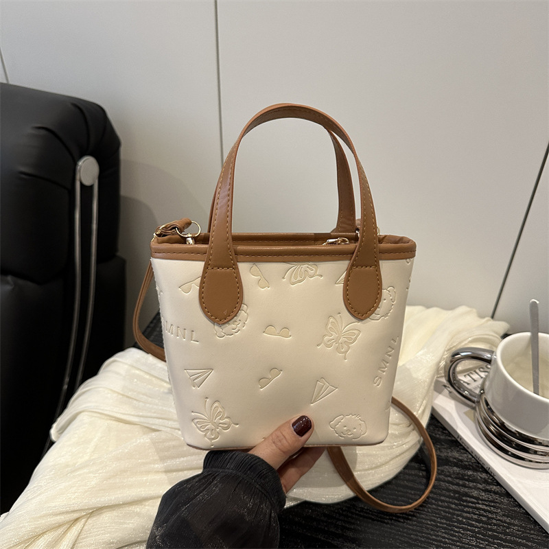 PU bucket táska cipzáras záródással, poliészter bélés, belső telefonzseb, válltáska-stílus