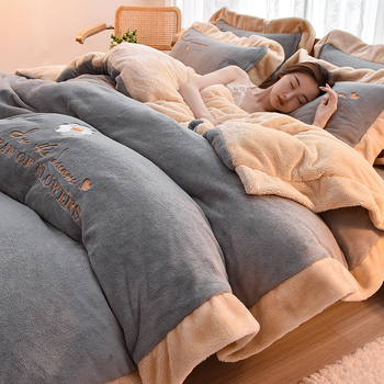 Milk Velvet set de pat din velur de lapte – 4 piese, greutate 2500–3000 g, imprimare și vopsire reactive