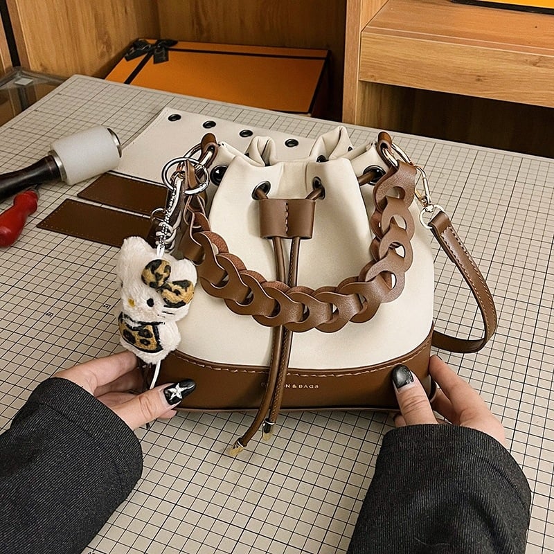 Lilac Rain PU vedro taška so šnúrkou, mestský štýl, bez podšívky, s jednou ramienkou