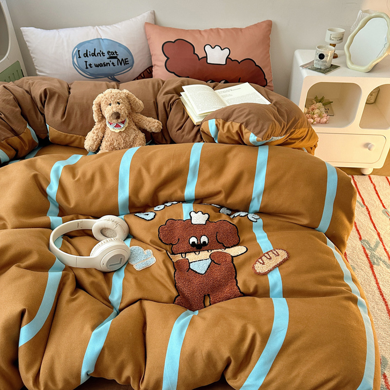 Set de lenjerie pat din bumbac spălat, patru piese, cu broderie cartoon și vopsire reactive