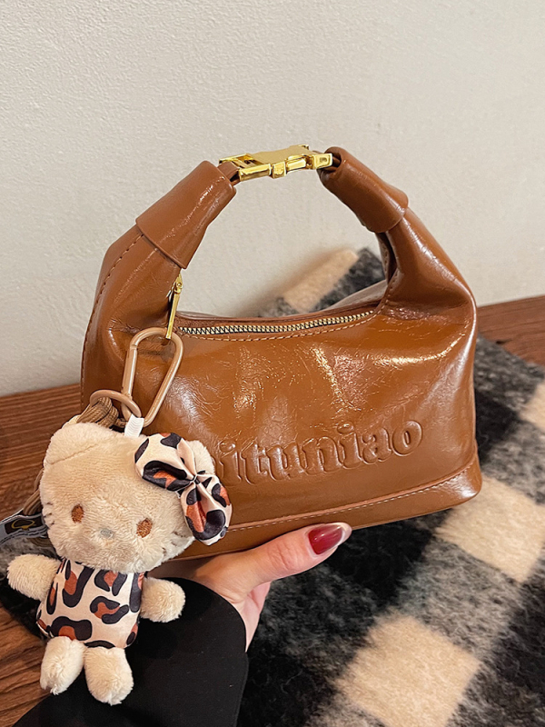 PU dumpling táska cipzárral, belső cipzáros zseb és telefonzseb, egy vállpánt, mindennapi használatra