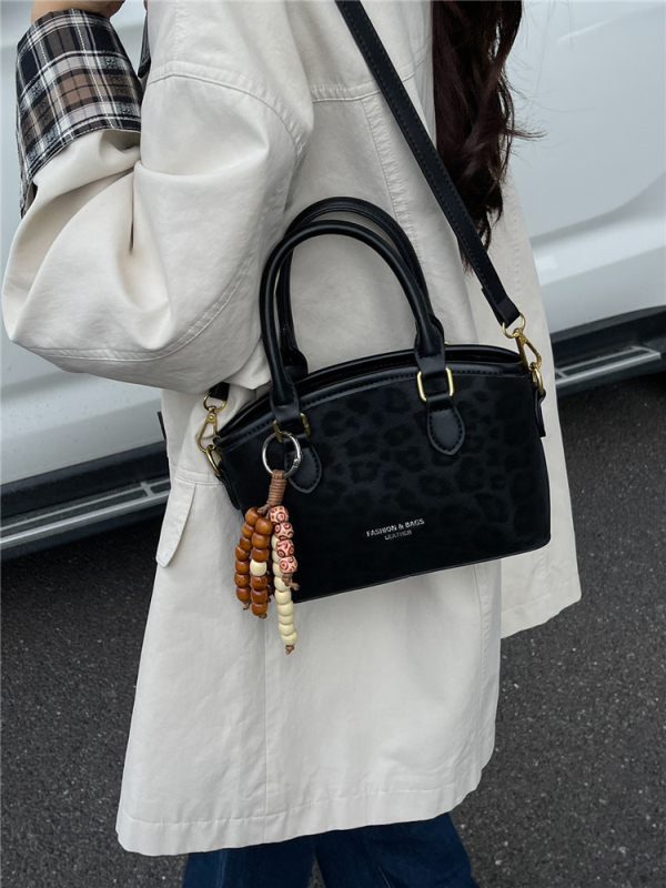 Női leopard mintás bucket táska, Koreai stílus, PU anyag, vízszintes négyszögletes forma, cipzár