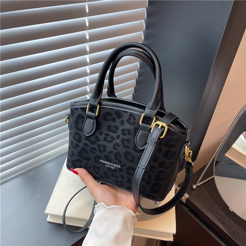 Női leopard mintás bucket táska, Koreai stílus, PU anyag, vízszintes négyszögletes forma, cipzár