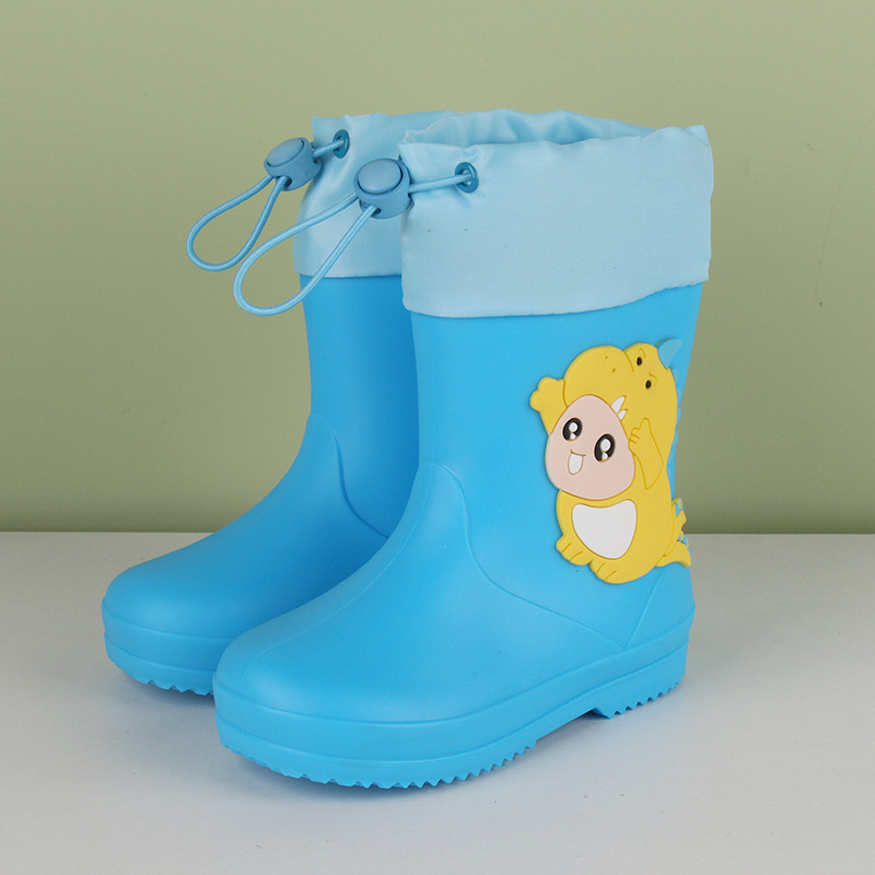 Ghete de ploaie pentru copii cu dinozaur – partea superioară din PVC, toc plat, înălțime medie a tubului, talpă antiderapantă, unisex, vârste 1–12