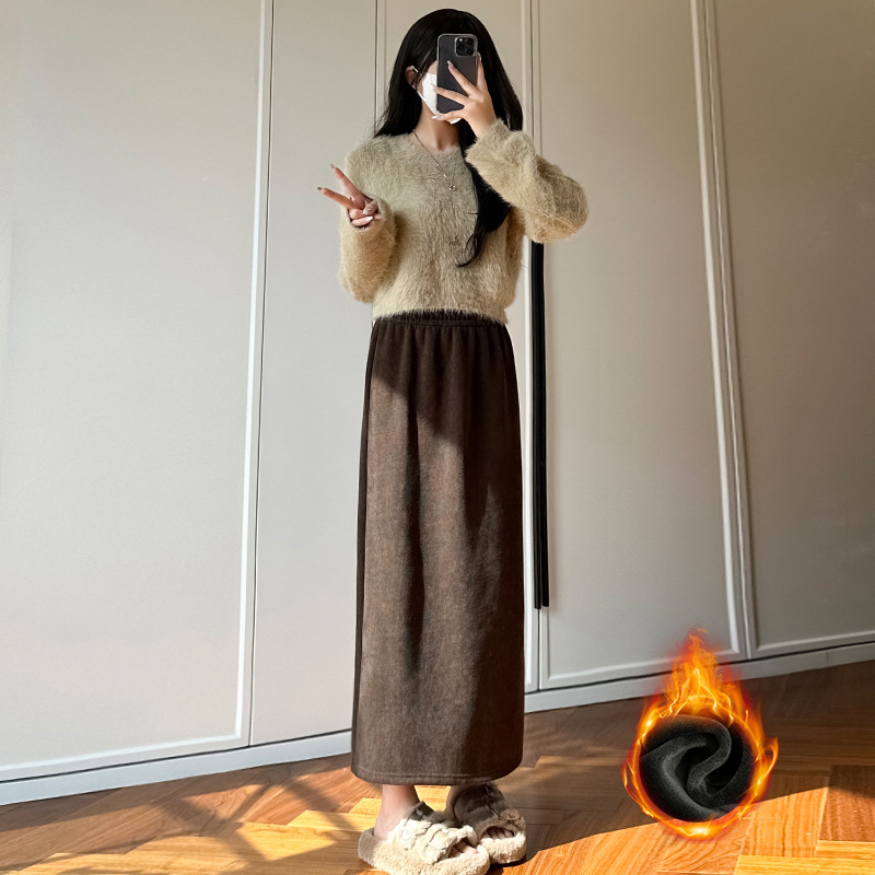 Flísová podšité sukňa s vysokým pásom, priliehavá na boky, strednej dĺžky, s chrbtovým rozparkom, jesenná-zimná, spandexová zmes