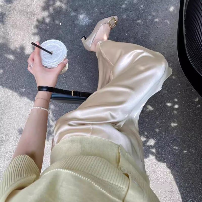 Sukňa A-línia so zipsom, stredná dĺžka, acetátová tkanina, 70-80% acetátových vlákien, mikroelastická