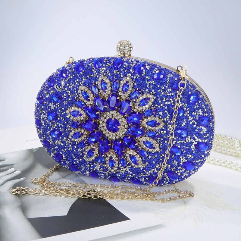 Női estélyi clutch táska; műanyag test; poliészter bélés; Box bag stílus; ovális forma; zár