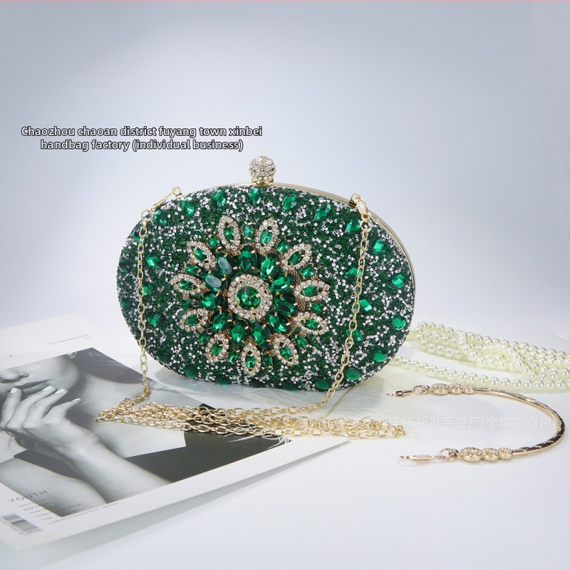 Női estélyi clutch táska; műanyag test; poliészter bélés; Box bag stílus; ovális forma; zár