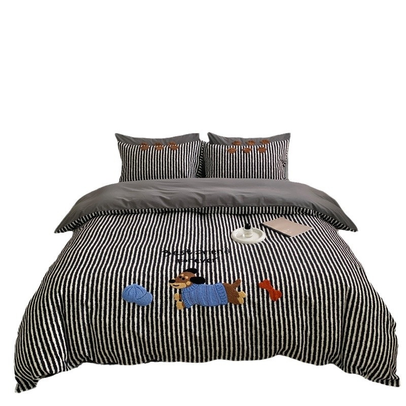 Set de pat din 4 piese, din bumbac 100%, finisaj periat, imprimare și vopsire reactive, model desen animat, potrivit pentru toate sezoanele