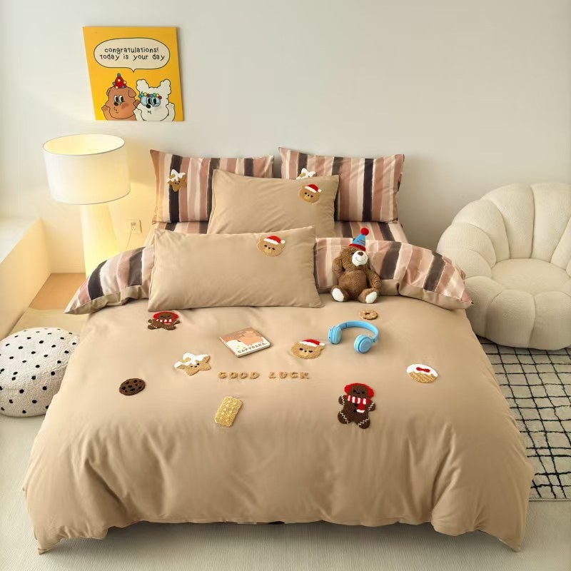 Set de pat din 4 piese, din bumbac 100%, finisaj periat, imprimare și vopsire reactive, model desen animat, potrivit pentru toate sezoanele