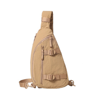 Unisex nylon crossbody torba – proljeće 2025, svakodnevna upotreba.
