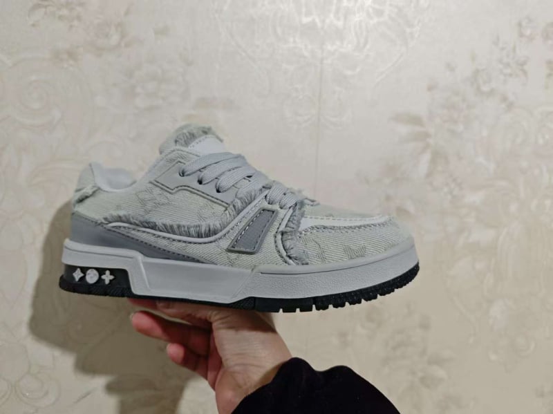 Sneakers με επάνω μέρος από ντένιμ, στρογγυλή μύτη, αναπνεόμενα, PU σόλα, χαμηλός αστράγαλος