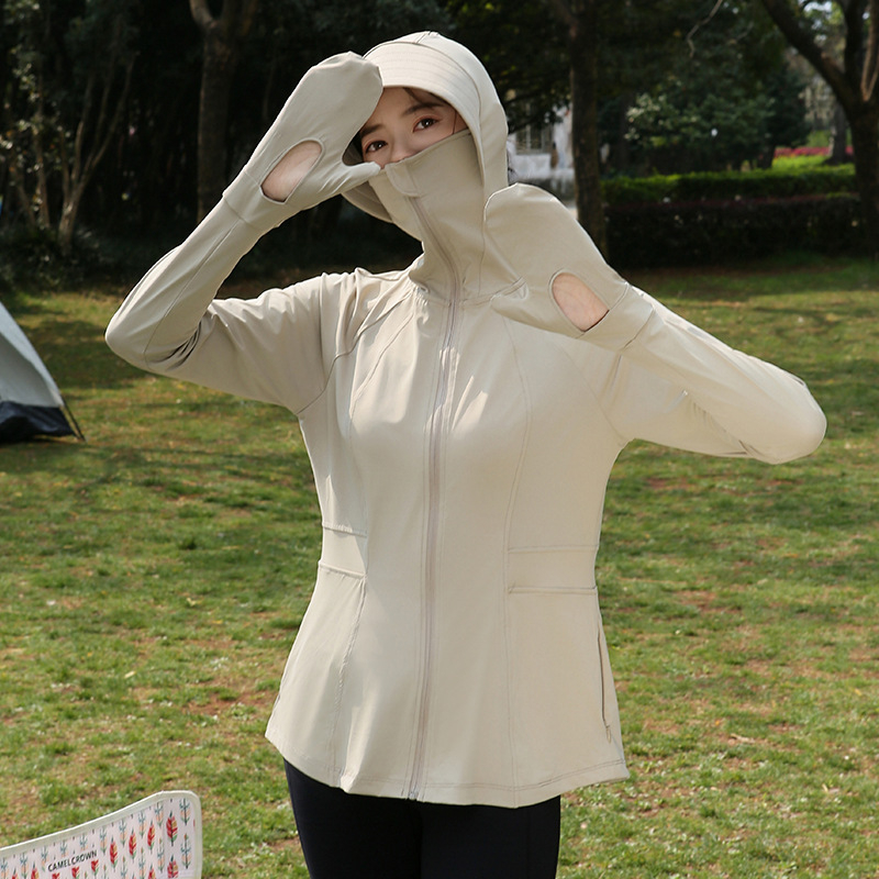 Dámska letná vetrovka s UV ochranou UPF50+, priedušná a ľahká, s kapucňou, polyester