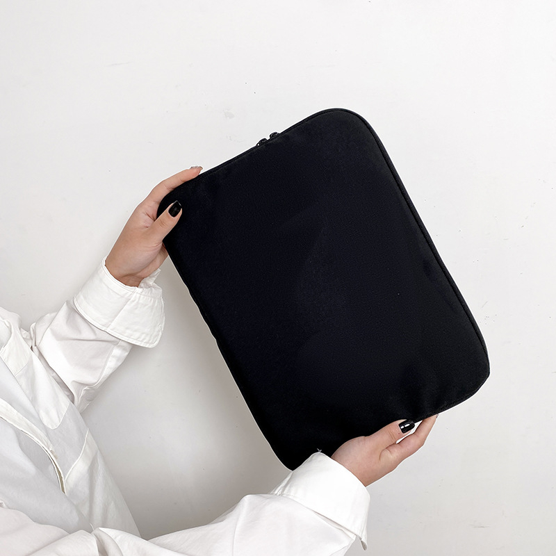 Nylon tok iPadhez és laptophoz — vízálló, ütésálló, csúszásmentes