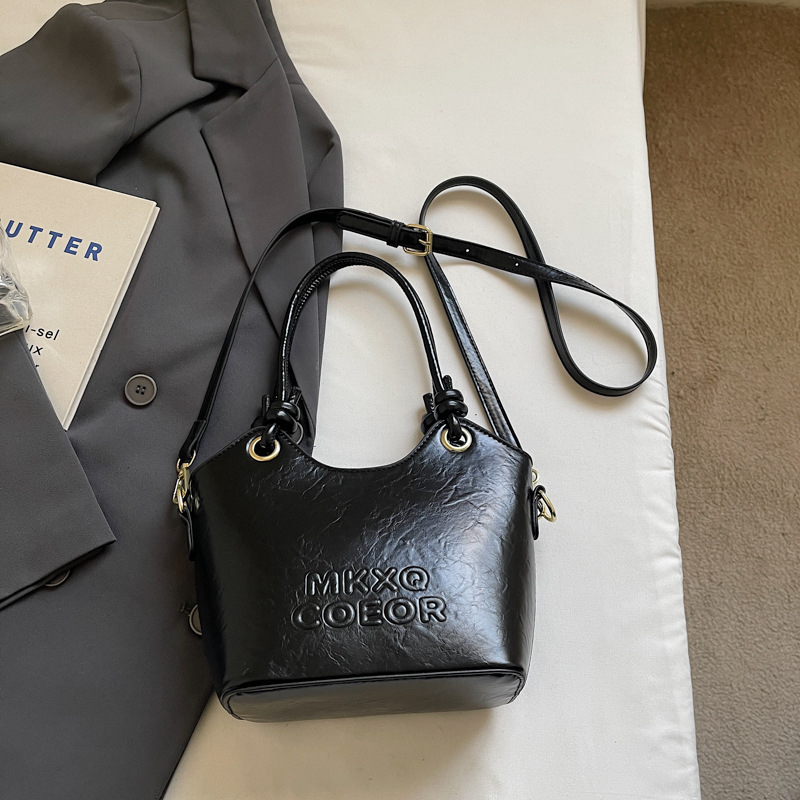 Bucket taška v ulicnom štýle, PU koža, tvar vedra, zips uzáver, vrecko na telefón