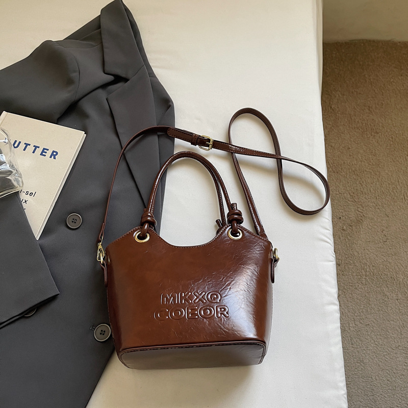 Bucket taška v ulicnom štýle, PU koža, tvar vedra, zips uzáver, vrecko na telefón