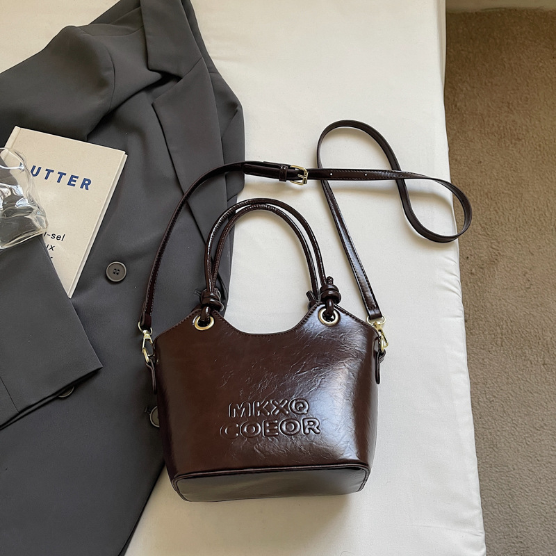 Bucket taška v ulicnom štýle, PU koža, tvar vedra, zips uzáver, vrecko na telefón