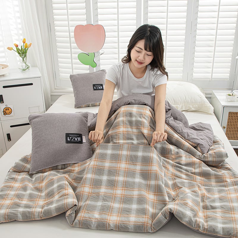 Двупосочен памучен комплект: 2‑в‑1 одеяло и възглавница за охлаждане, за офис или кола, сгъваем дизайн, полиестерна пълнеж, модерен минималистичен стил; модели: райета, геометричен мотив