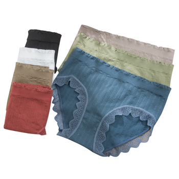 Bezšvové, priedušné dámske nohavičky so stredným pásom, čipkou a bavlnenou vložkou