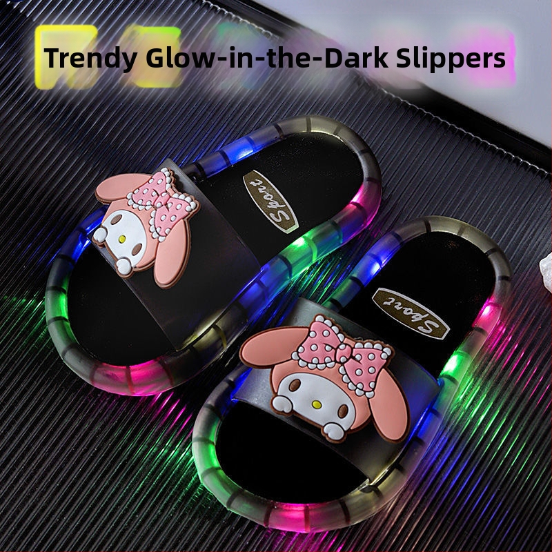 Детски светещи карикатурни пантофи с PVC горна част и подметка, антихлъзгащи, износоустойчиви, за деца на възраст 1–3 години