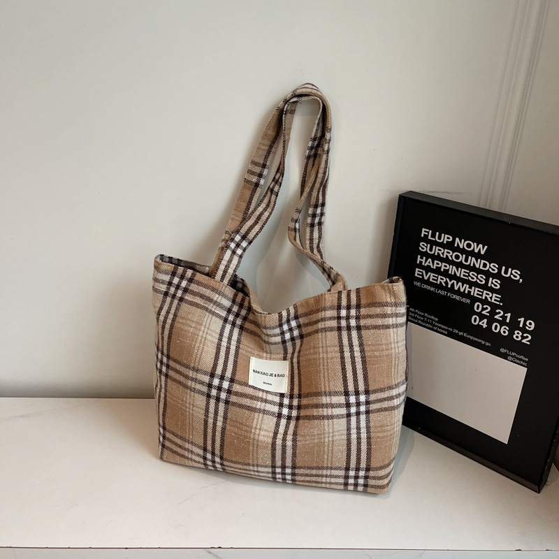 Ženska tote torba, europsko-američki retro stil, vuneni materijal, džep za prijenosno računalo, magnetska kopča, jedna naramenica
