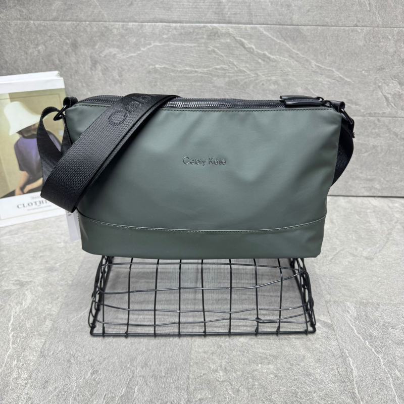 Ανδρική τσάντα crossbody Cebiy Kate - μεμβρανική, αδιάβροχη και διαπνοή, υπερ-ελαφριά, ανθεκτική, street fashion, με πολλαπλά διαμερίσματα, συμβατή με 8 ιντσών φορητό υπολογιστή