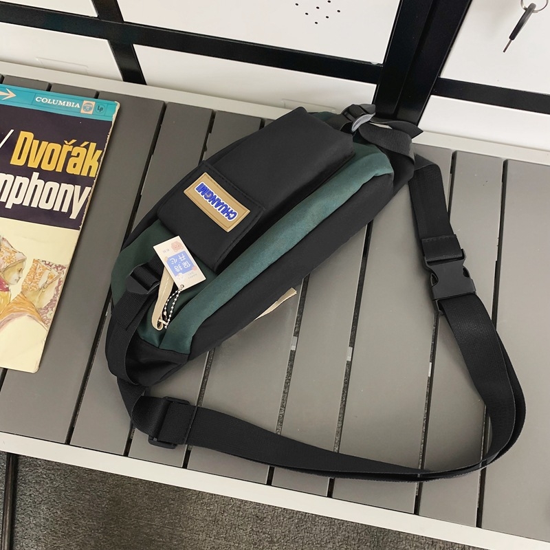 Geantă de piept pentru bărbați, nylon, stil de călătorie de agrement, model cu litere, căptușeală poliester