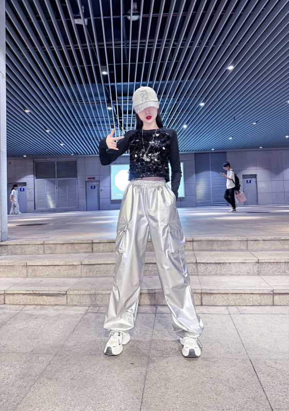 Női rövid utcai tánc öltözet-szett, jazz/hip-hop gyakorlására – ősz 2025, pamutkeverék 50–70% + más anyag <30%