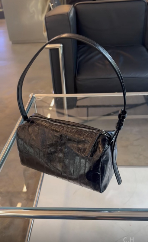Geantă de umăr crossbody din piele de nivel superior, închidere magnetică, buzunar ascuns cu fermoar