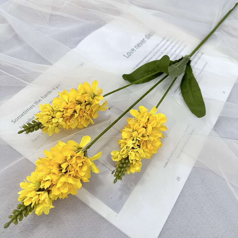 Háromágú mesterséges virágok selyemszövetből, esküvői és fotórekvizitumokra, Yulong márka, variáns 84685