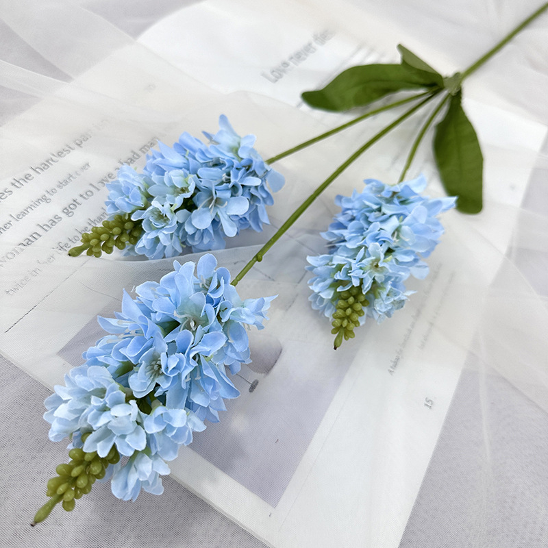 Háromágú mesterséges virágok selyemszövetből, esküvői és fotórekvizitumokra, Yulong márka, variáns 84685