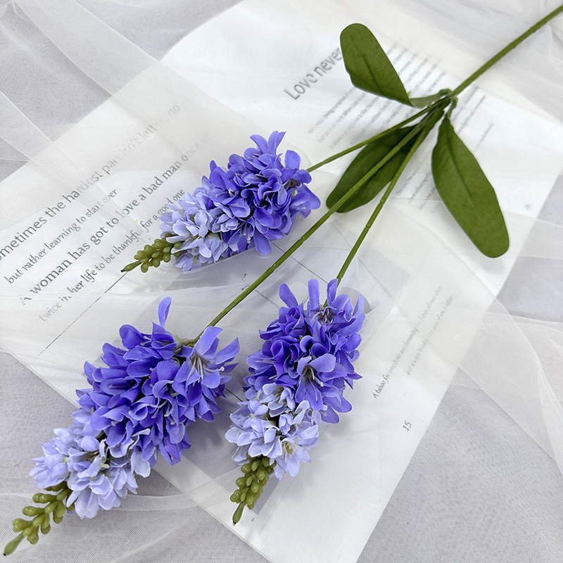 Háromágú mesterséges virágok selyemszövetből, esküvői és fotórekvizitumokra, Yulong márka, variáns 84685