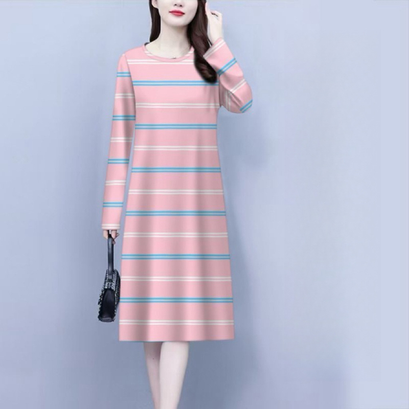 Šaty A-line so vzorom prúžkov, stredná dĺžka, dlhé rukávy, okrúhly výstrih