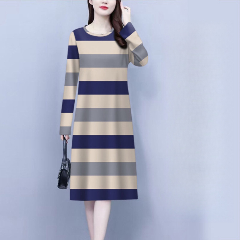 Šaty A-line so vzorom prúžkov, stredná dĺžka, dlhé rukávy, okrúhly výstrih